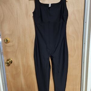 Sleek Black Jumpsuit with Streamlined Silhouette